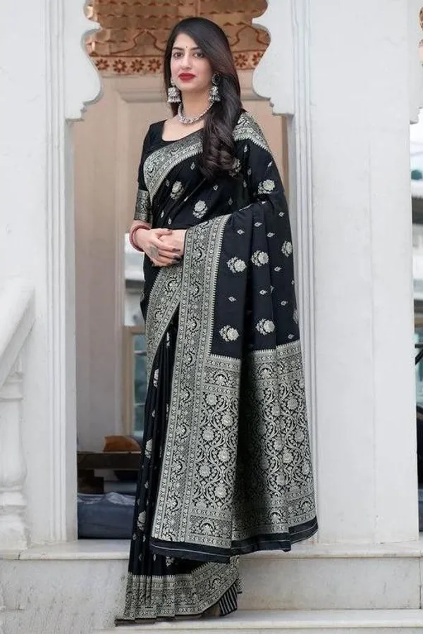 BLACK_KANJIVARAM_SILK__SAREE